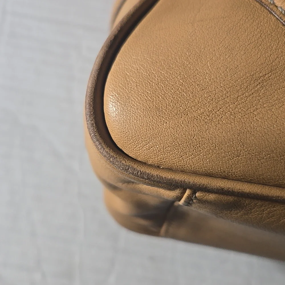 Coach classic leather